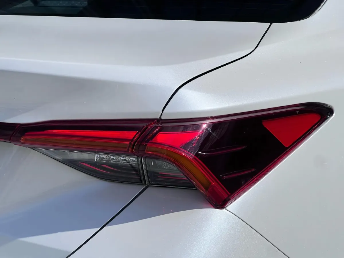 2023 Toyota Avalon 2.0L 177HP L4 CVT,autocango,china used car exporter,china ev exporter,chinese used car exporter,chinese used ev exporter