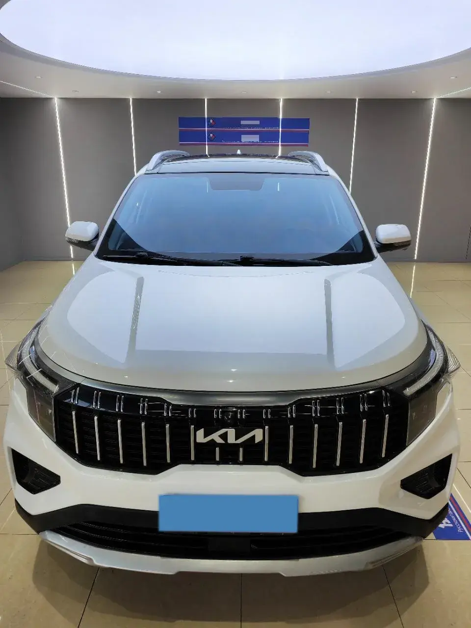 2021 KIA SPORTAGE thumbnail 2