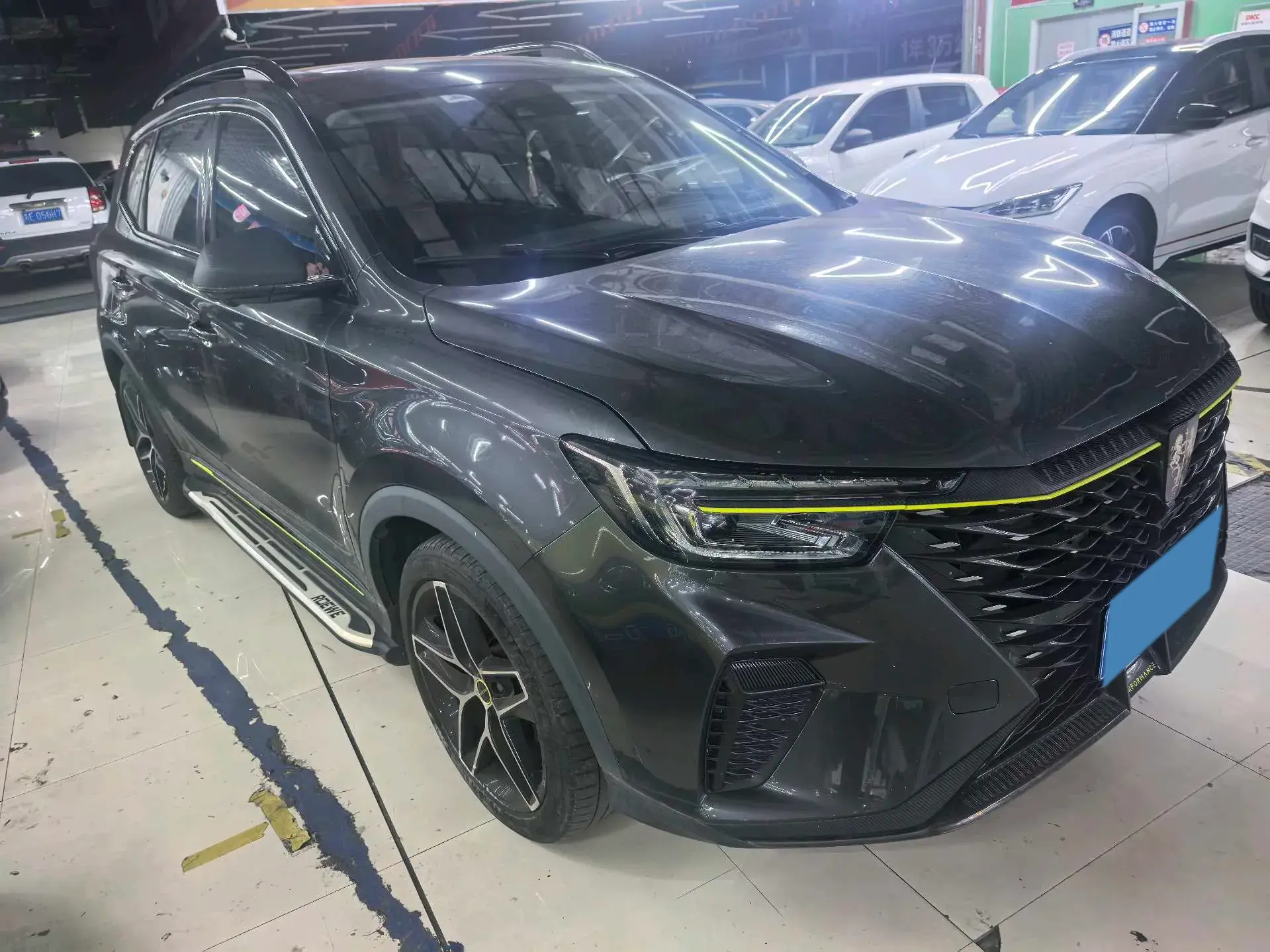 2021 ROEWE RX5 thumbnail 3