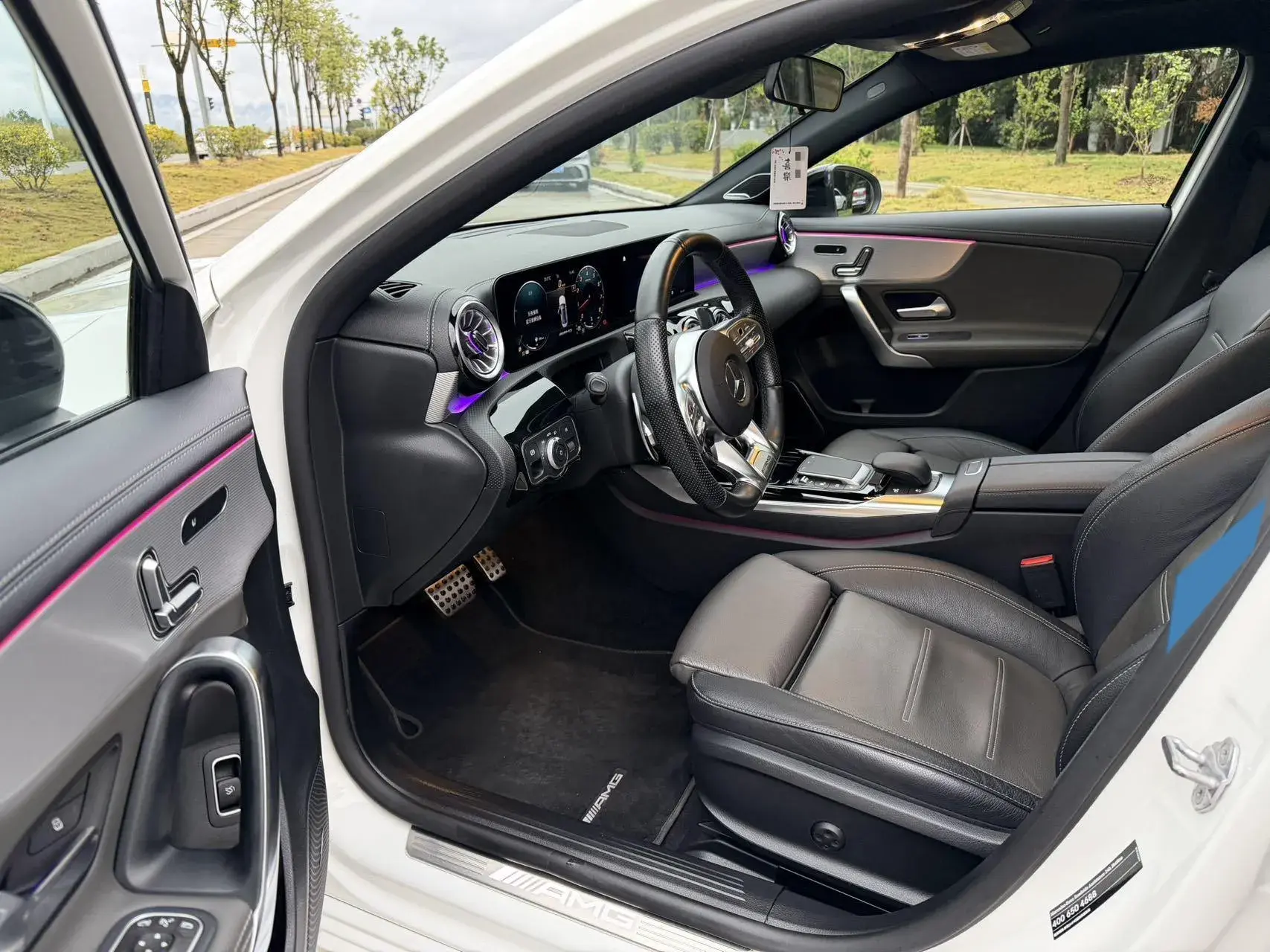 2022 MERCEDES-BENZ A thumbnail 3