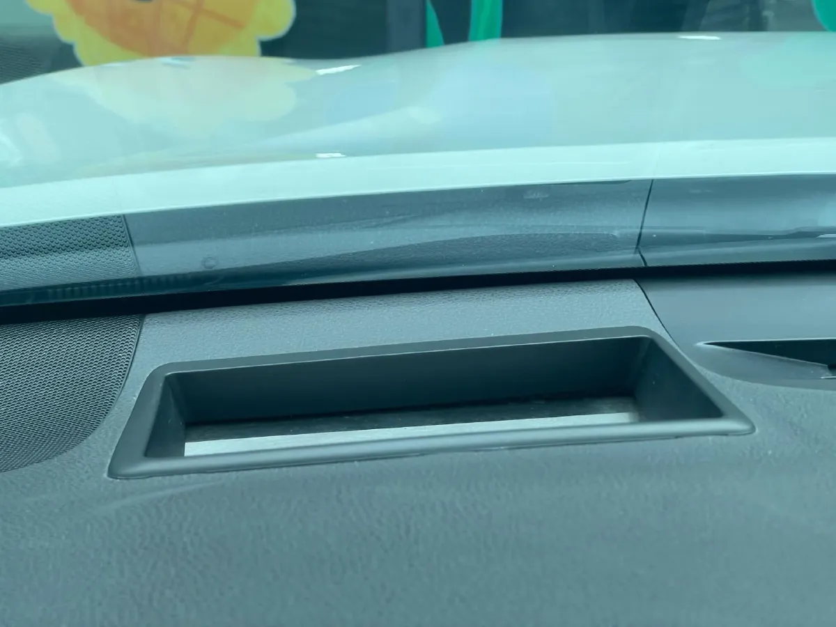 2021 Toyota Camry 2.0L 178HP L4 CVT,autocango,china used car exporter,china ev exporter,chinese used car exporter,chinese used ev exporter