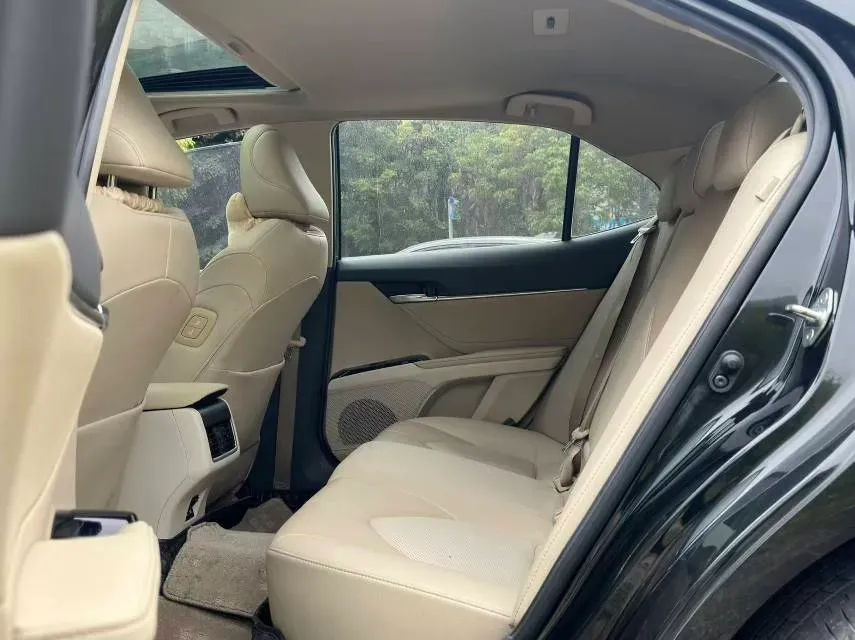 2021 Toyota Camry 2.0L 178HP L4 CVT,autocango,china used car exporter,china ev exporter,chinese used car exporter,chinese used ev exporter