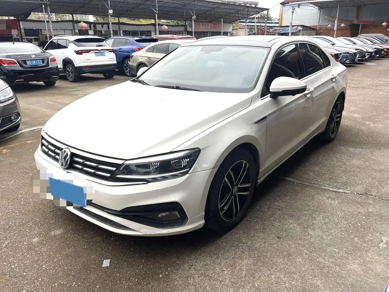 2019 VOLKSWAGEN LAMANDO view 1