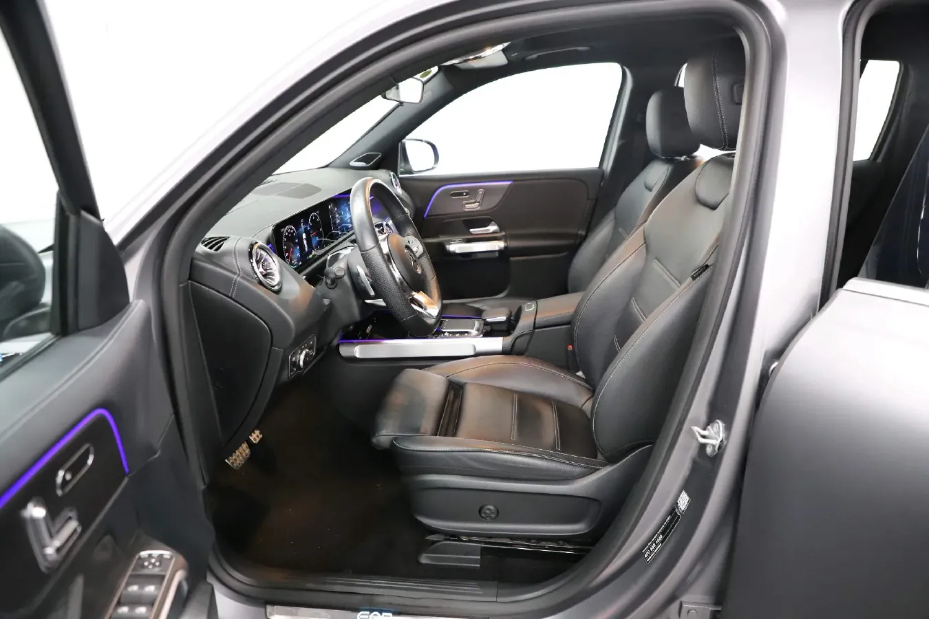 2022 Mercedes-Benz EQB Class BEV 73.5KWH,autocango,china used car exporter,china ev exporter,chinese used car exporter,chinese used ev exporter