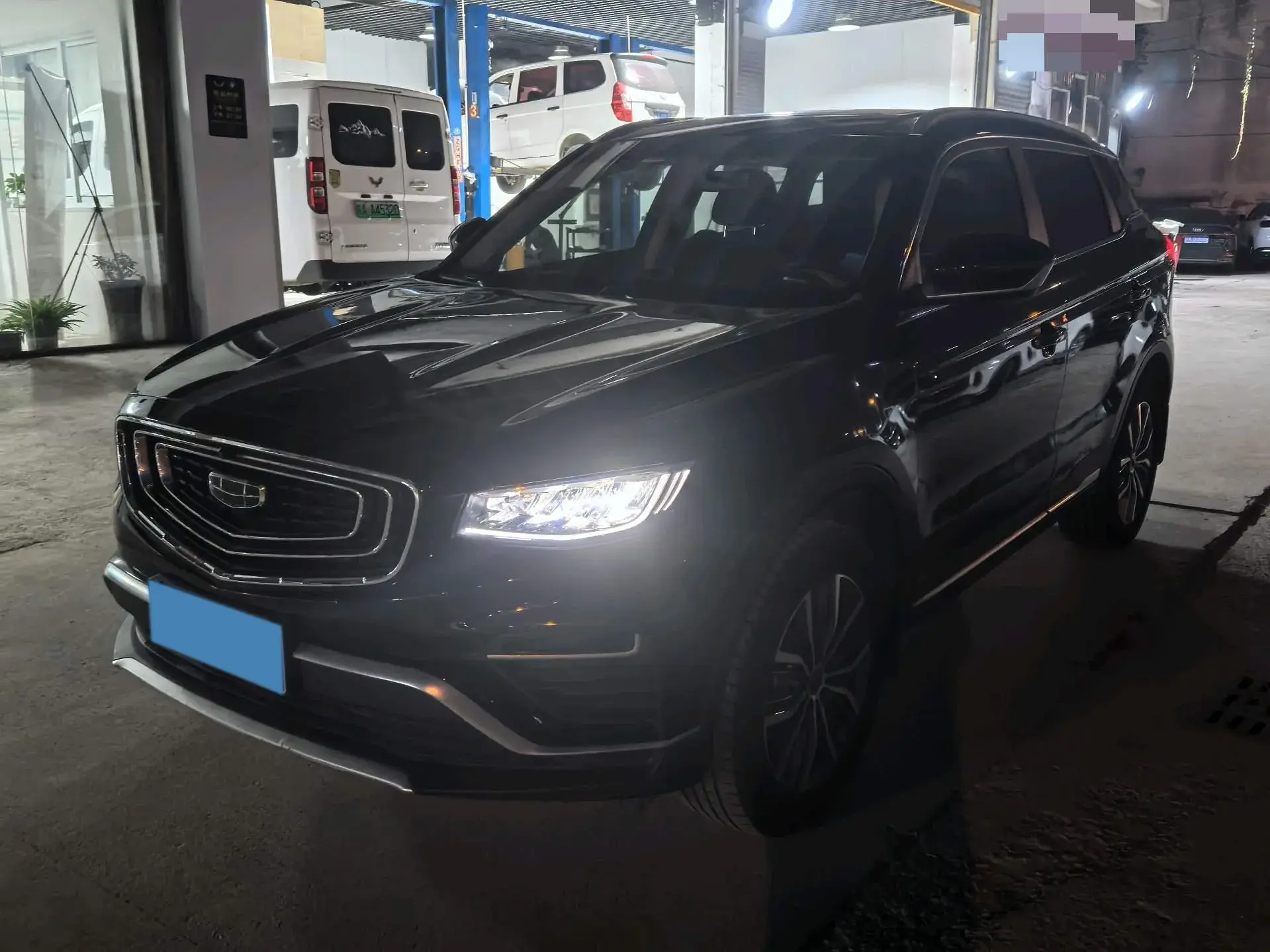 2020 GEELY AZKARRA view 1