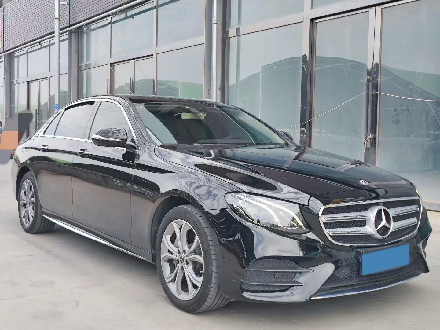 2020 MERCEDES-BENZ E thumbnail 3