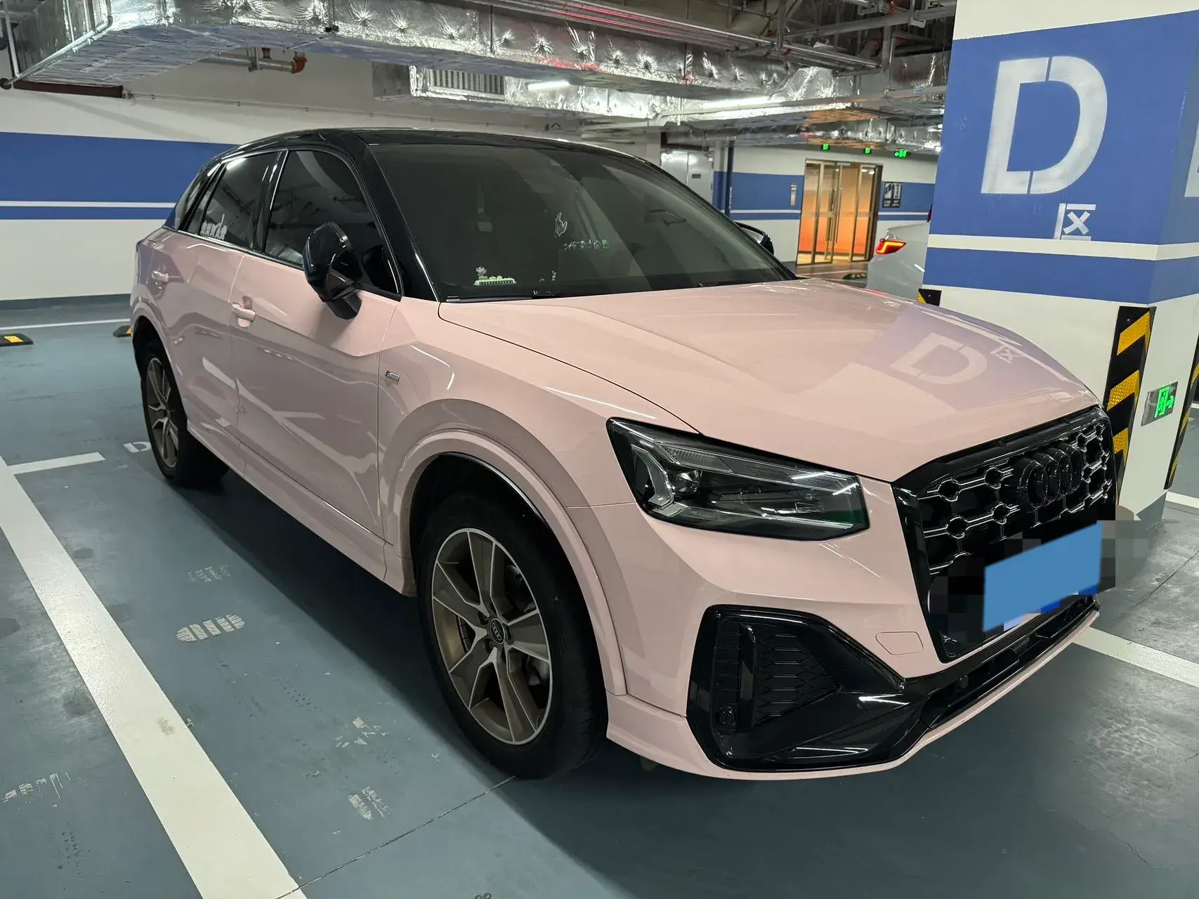 2021 AUDI Q2L thumbnail 2