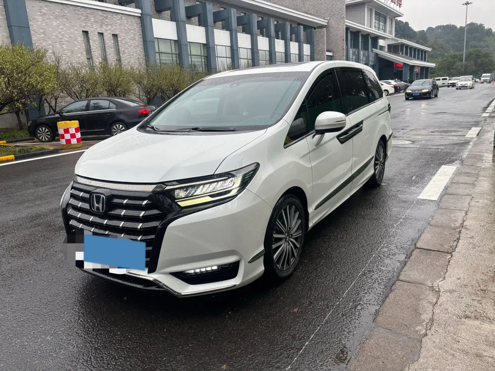 2022 HONDA ELYSIOIN view 1