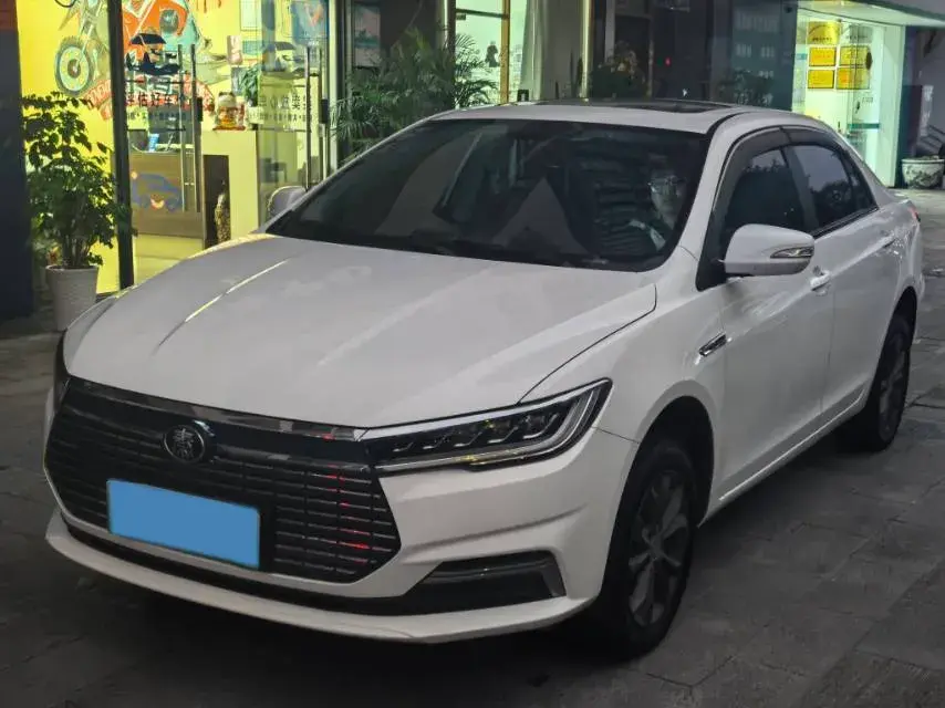2021 BYD QIN view 1
