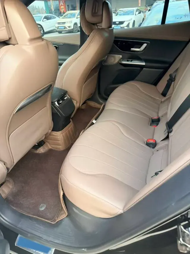 2024 Mercedes-Benz EQE SUV BEV 93.2KWH,autocango,china used car exporter,china ev exporter,chinese used car exporter,chinese used ev exporter