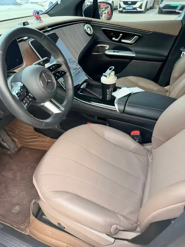 2024 Mercedes-Benz EQE SUV BEV 93.2KWH,autocango,china used car exporter,china ev exporter,chinese used car exporter,chinese used ev exporter