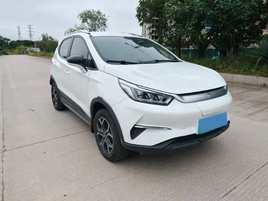 2021 BYD YUAN thumbnail 2