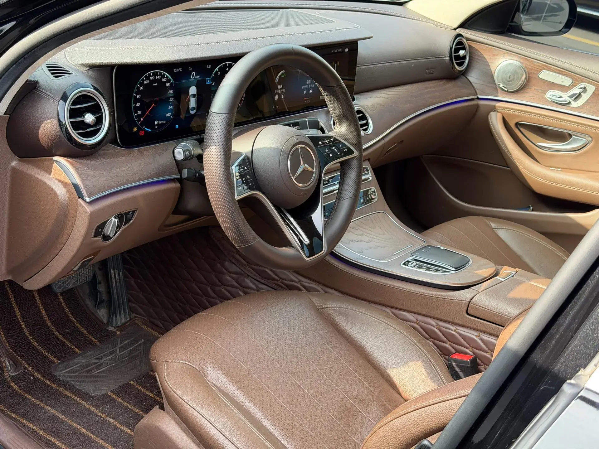 2021 MERCEDES-BENZ E thumbnail 2