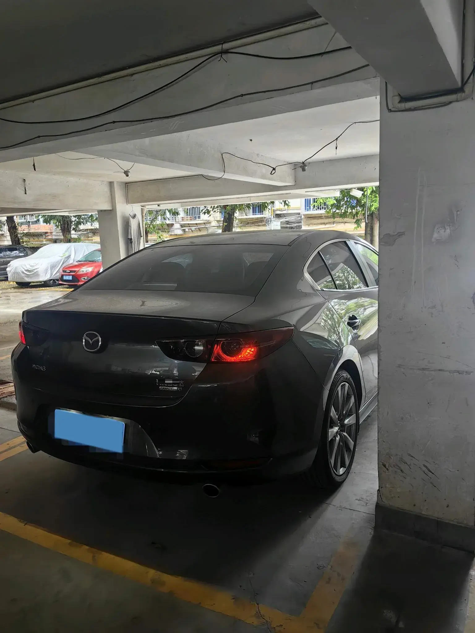 2023 MAZDA 3 thumbnail 4