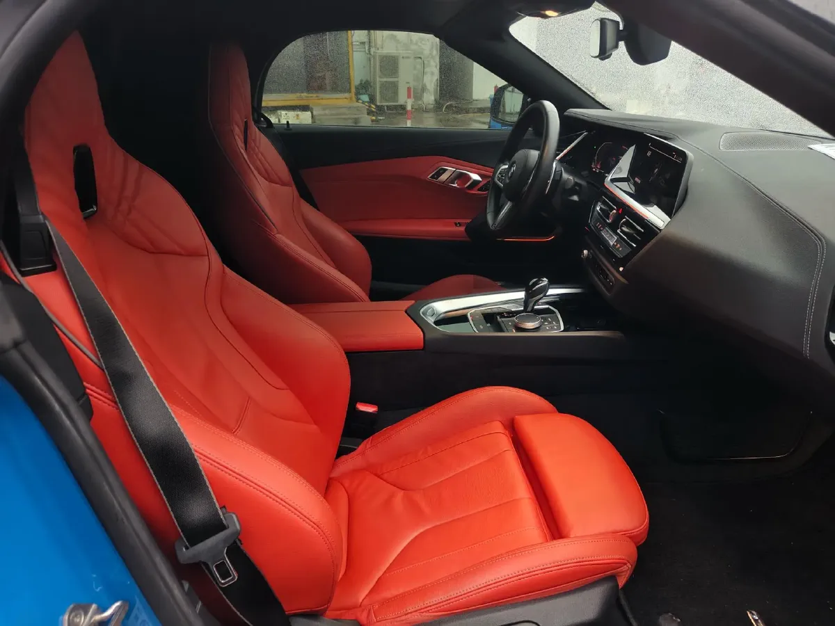 2022 BMW Z4 2.0T 197HP L4 8AT,autocango,china used car exporter,china ev exporter,chinese used car exporter,chinese used ev exporter