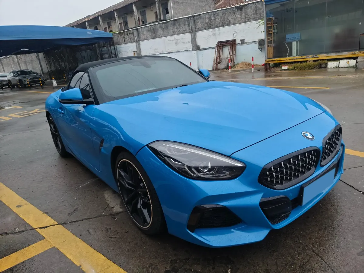 2022 BMW Z4 2.0T 197HP L4 8AT,autocango,china used car exporter,china ev exporter,chinese used car exporter,chinese used ev exporter
