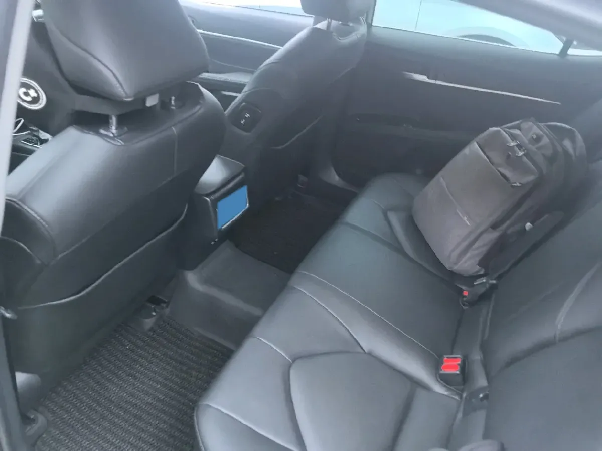 2023 Toyota Camry 2.0L 177HP L4 CVT,autocango,china used car exporter,china ev exporter,chinese used car exporter,chinese used ev exporter