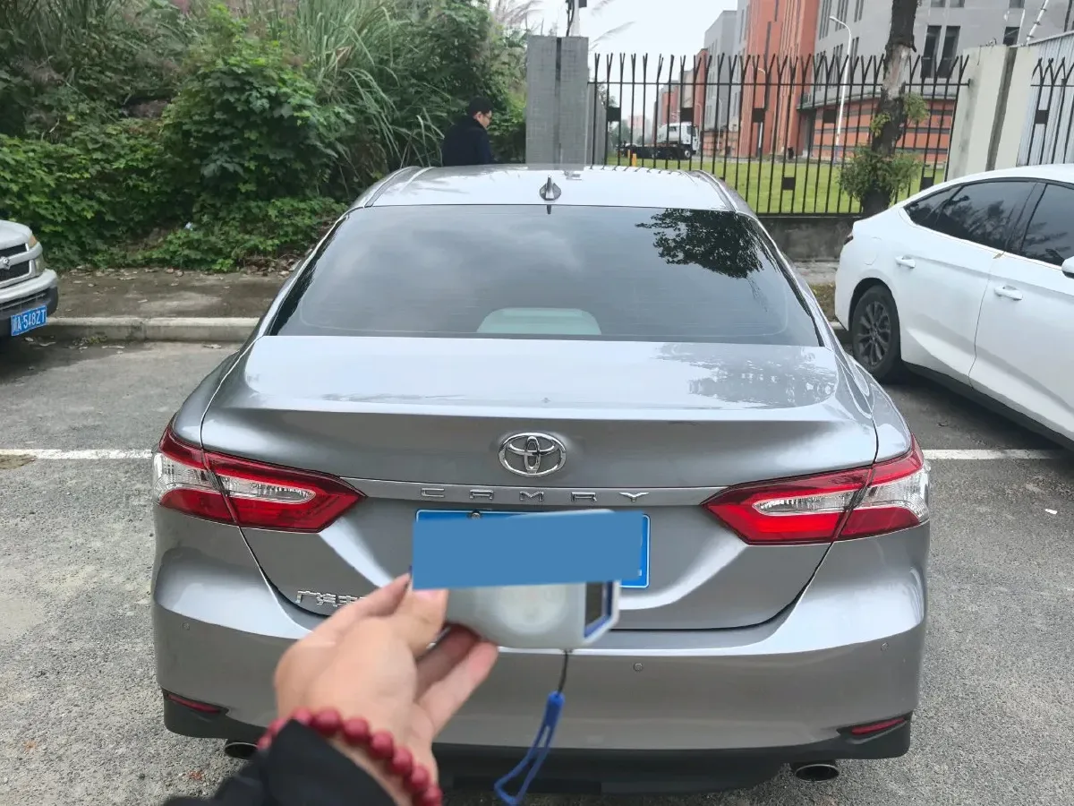 2023 Toyota Camry 2.0L 177HP L4 CVT,autocango,china used car exporter,china ev exporter,chinese used car exporter,chinese used ev exporter