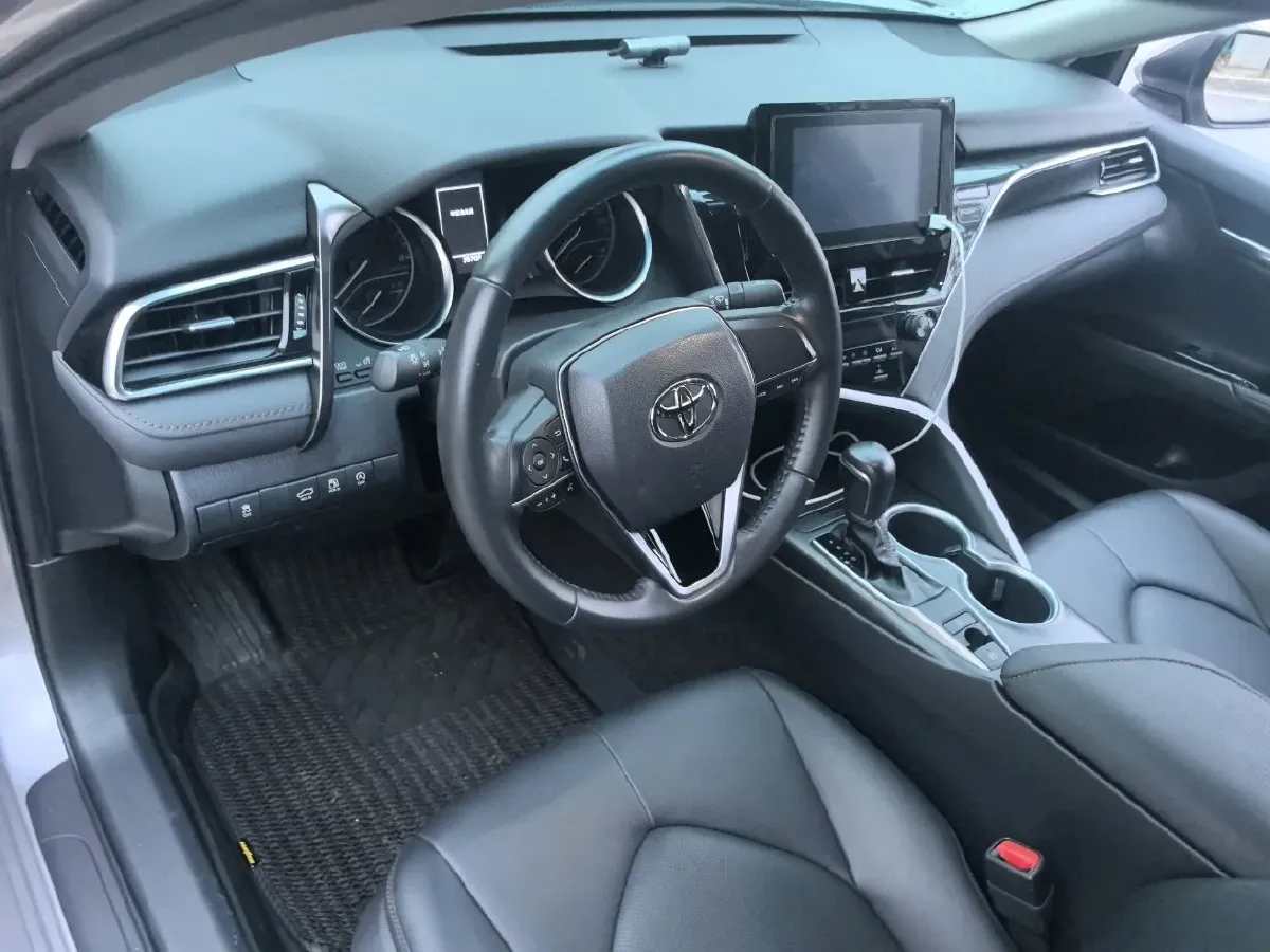 2023 Toyota Camry 2.0L 177HP L4 CVT,autocango,china used car exporter,china ev exporter,chinese used car exporter,chinese used ev exporter