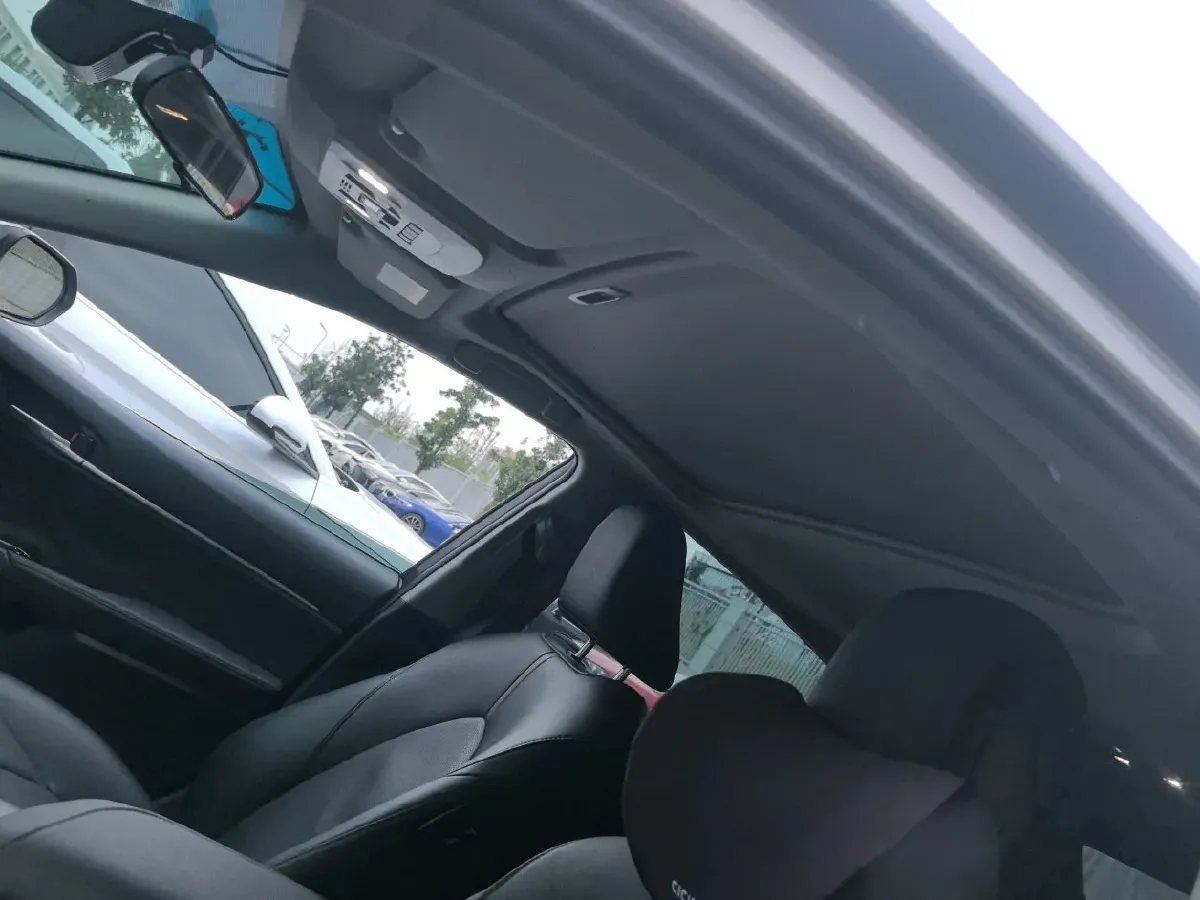 2023 Toyota Camry 2.0L 177HP L4 CVT,autocango,china used car exporter,china ev exporter,chinese used car exporter,chinese used ev exporter