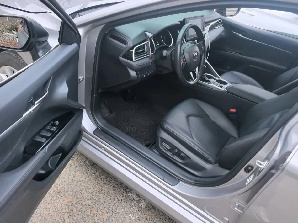 2023 Toyota Camry 2.0L 177HP L4 CVT,autocango,china used car exporter,china ev exporter,chinese used car exporter,chinese used ev exporter