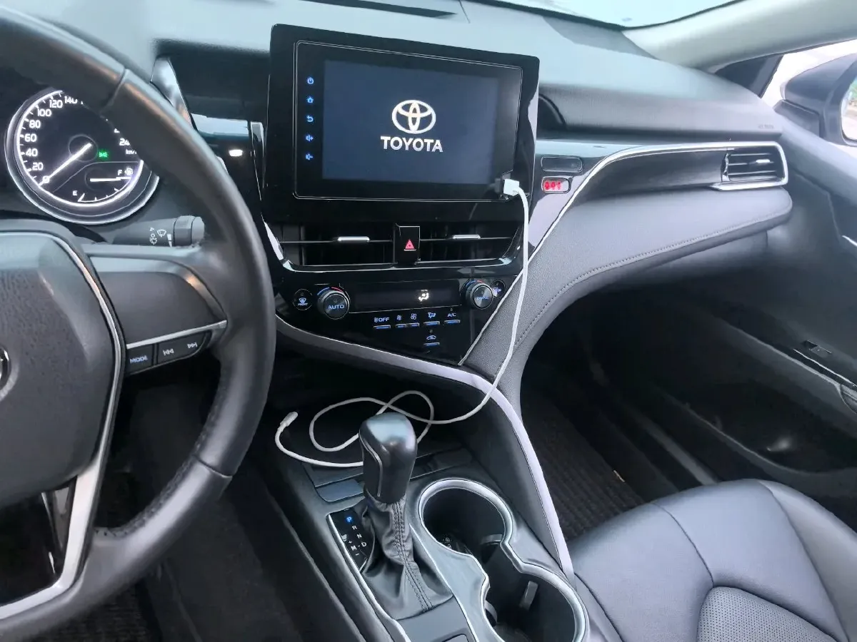 2023 Toyota Camry 2.0L 177HP L4 CVT,autocango,china used car exporter,china ev exporter,chinese used car exporter,chinese used ev exporter