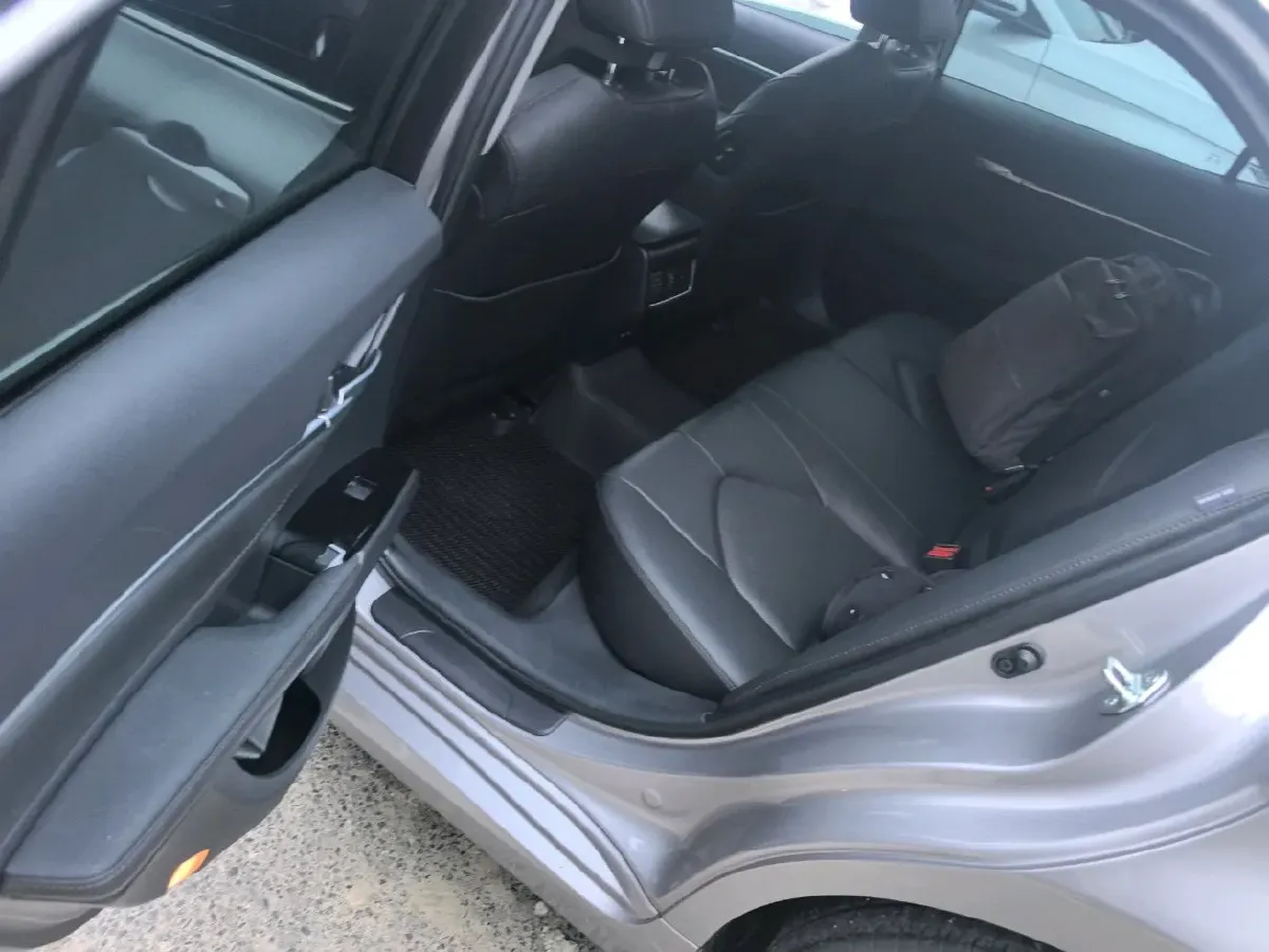 2023 Toyota Camry 2.0L 177HP L4 CVT,autocango,china used car exporter,china ev exporter,chinese used car exporter,chinese used ev exporter