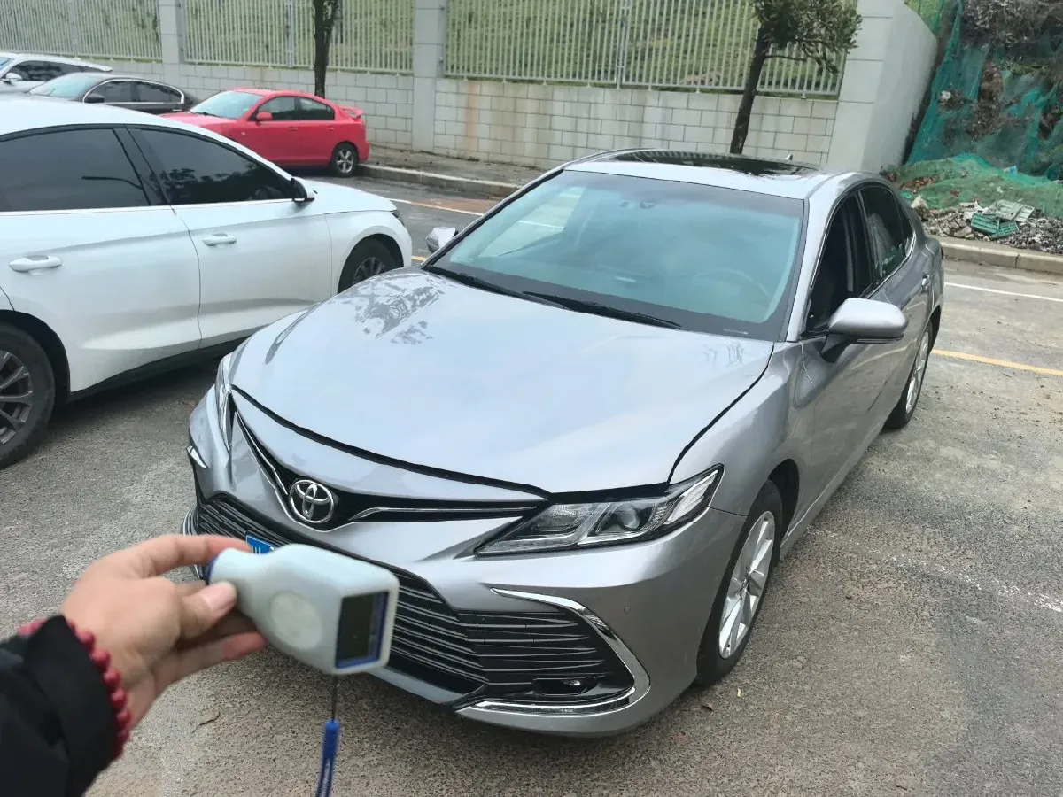 2023 Toyota Camry 2.0L 177HP L4 CVT,autocango,china used car exporter,china ev exporter,chinese used car exporter,chinese used ev exporter