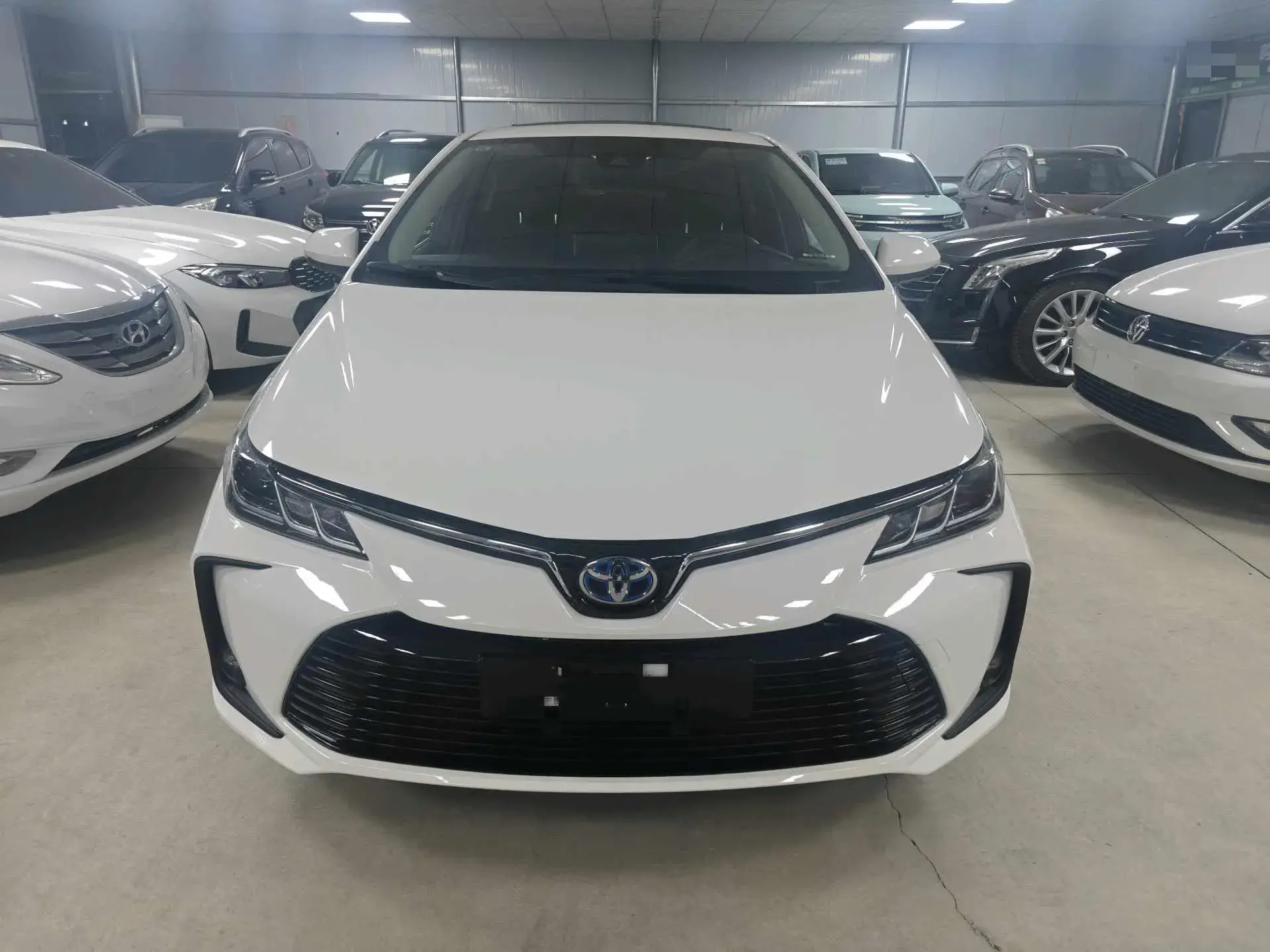 2022 TOYOTA COROLLA thumbnail 2