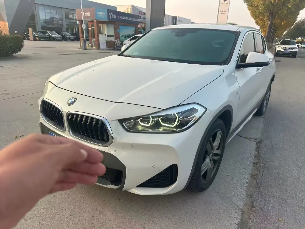 2021 BMW X2 2.0T 192HP L4 7DCT