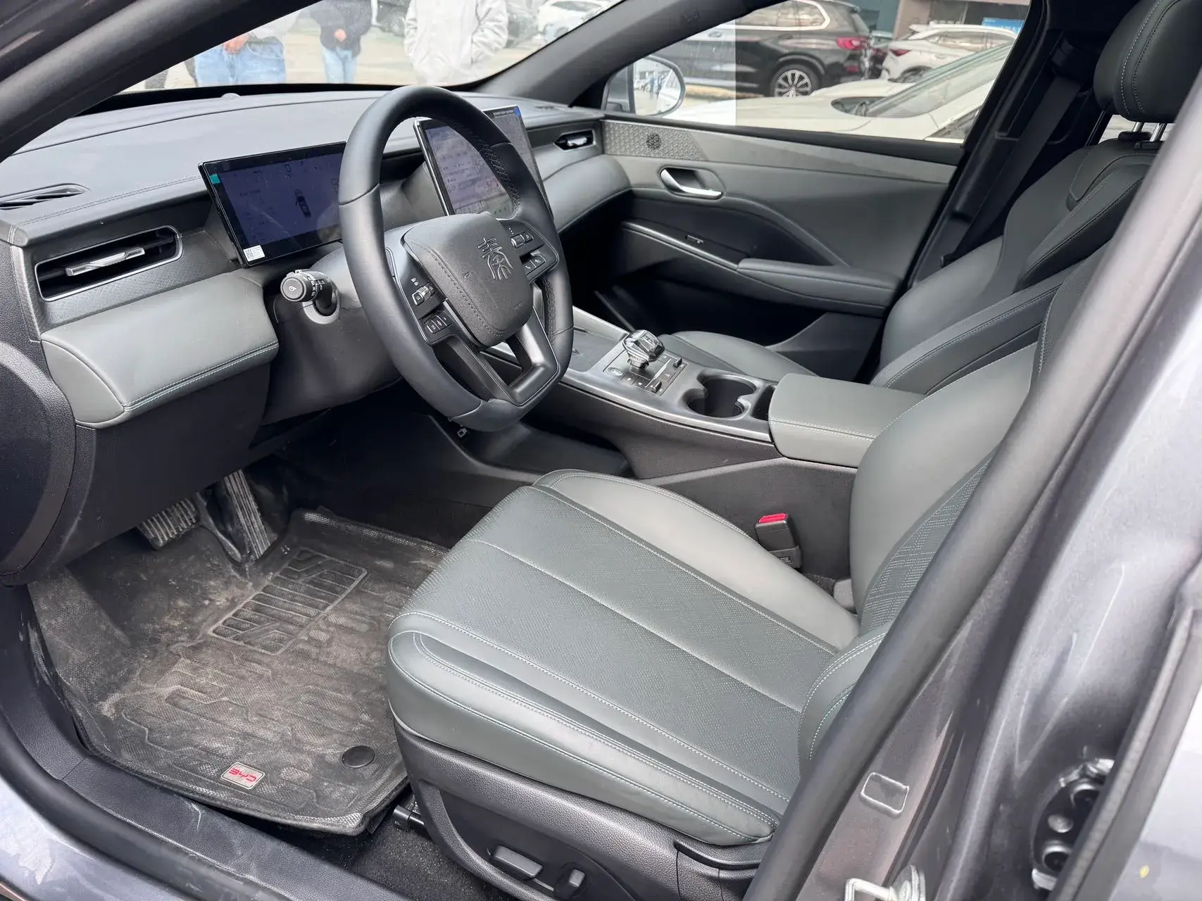 2024 BYD QIN thumbnail 4