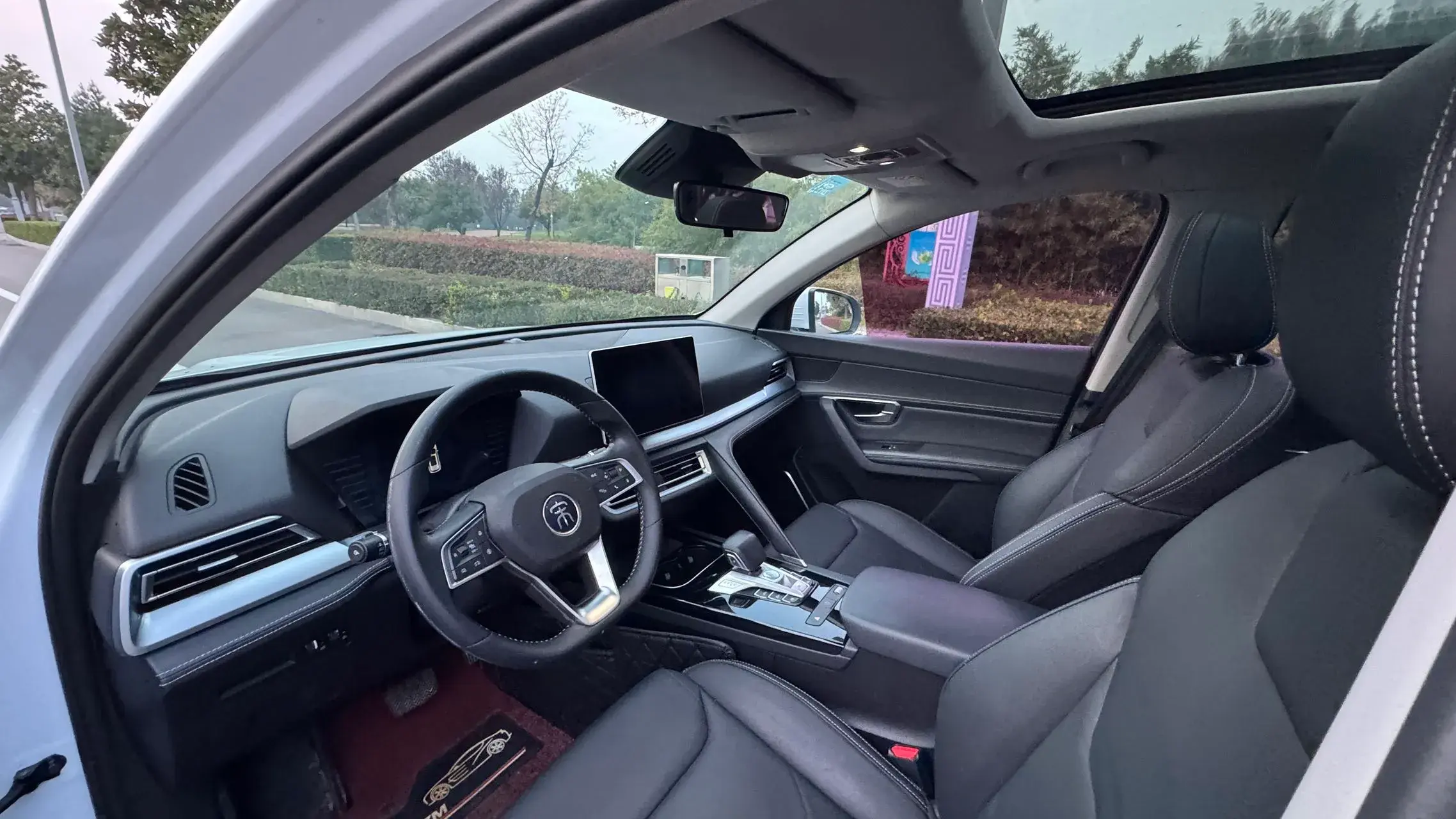 2019 BYD SONG thumbnail 4