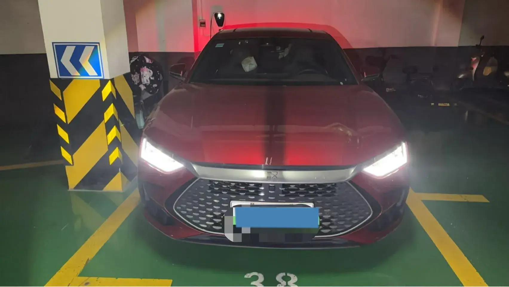 2022 BYD HAN thumbnail 2