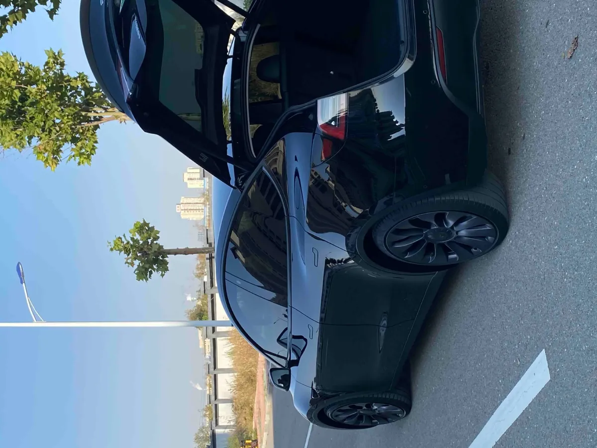 2022 Tesla Model Y BEV 78.4KWH,autocango,china used car exporter,china ev exporter,chinese used car exporter,chinese used ev exporter