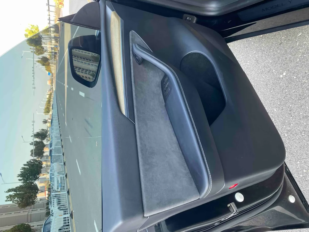 2022 Tesla Model Y BEV 78.4KWH,autocango,china used car exporter,china ev exporter,chinese used car exporter,chinese used ev exporter