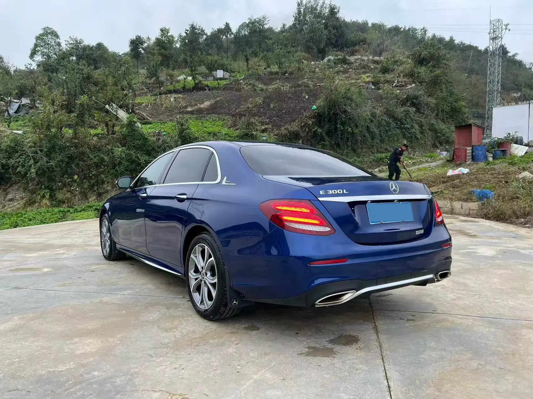 2020 MERCEDES-BENZ E thumbnail 4