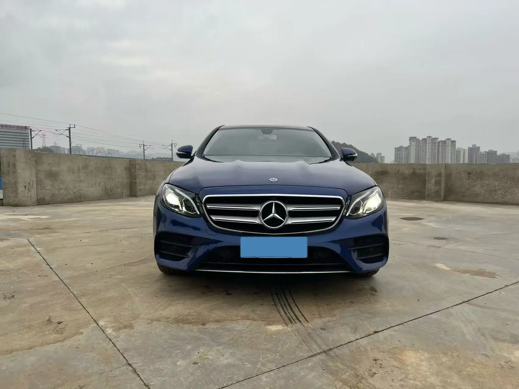 2020 MERCEDES-BENZ E thumbnail 3