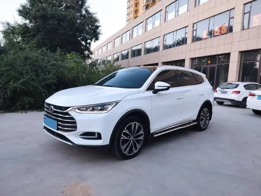 2018 BYD TANG view 1