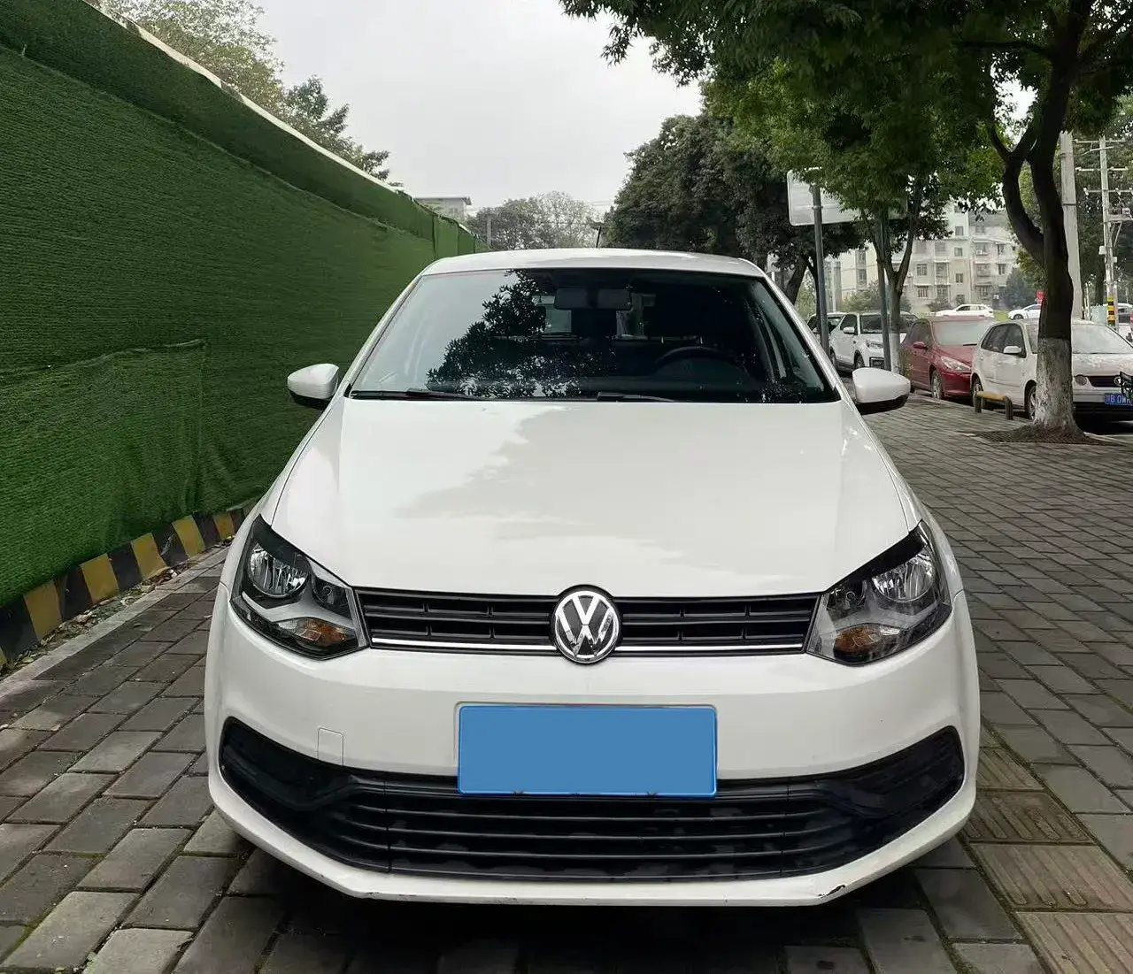 2018 VOLKSWAGEN POLO thumbnail 2