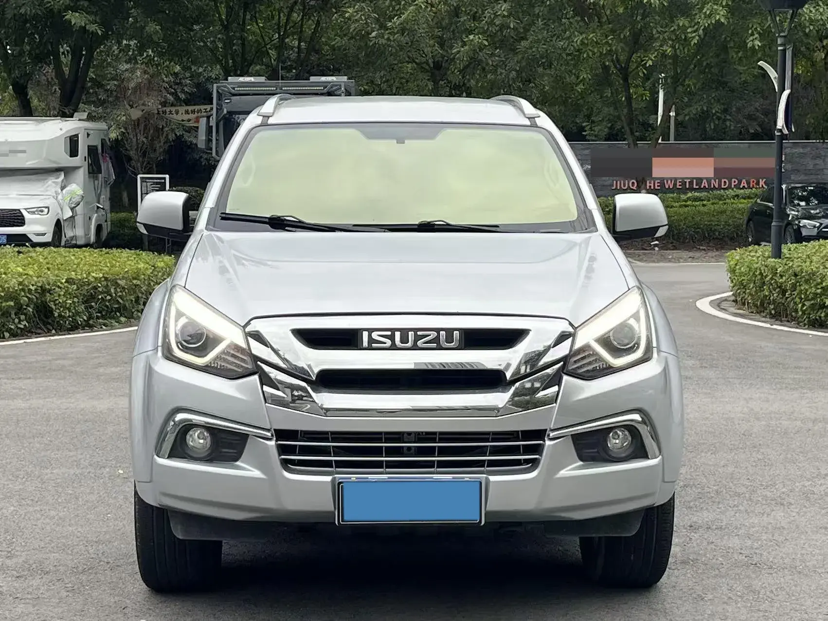 2018 ISUZU MU-X thumbnail 2