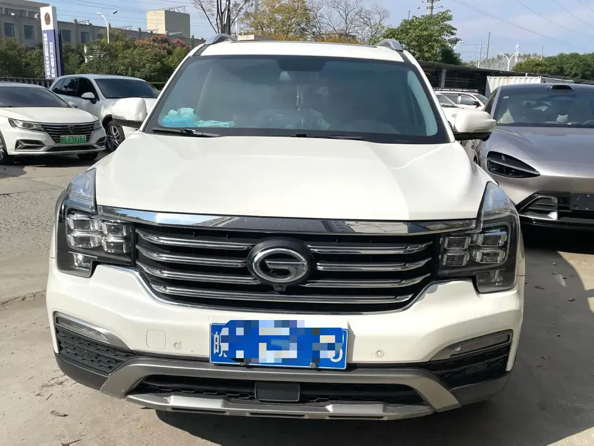 2017 GAC TRUMPCHI thumbnail 4