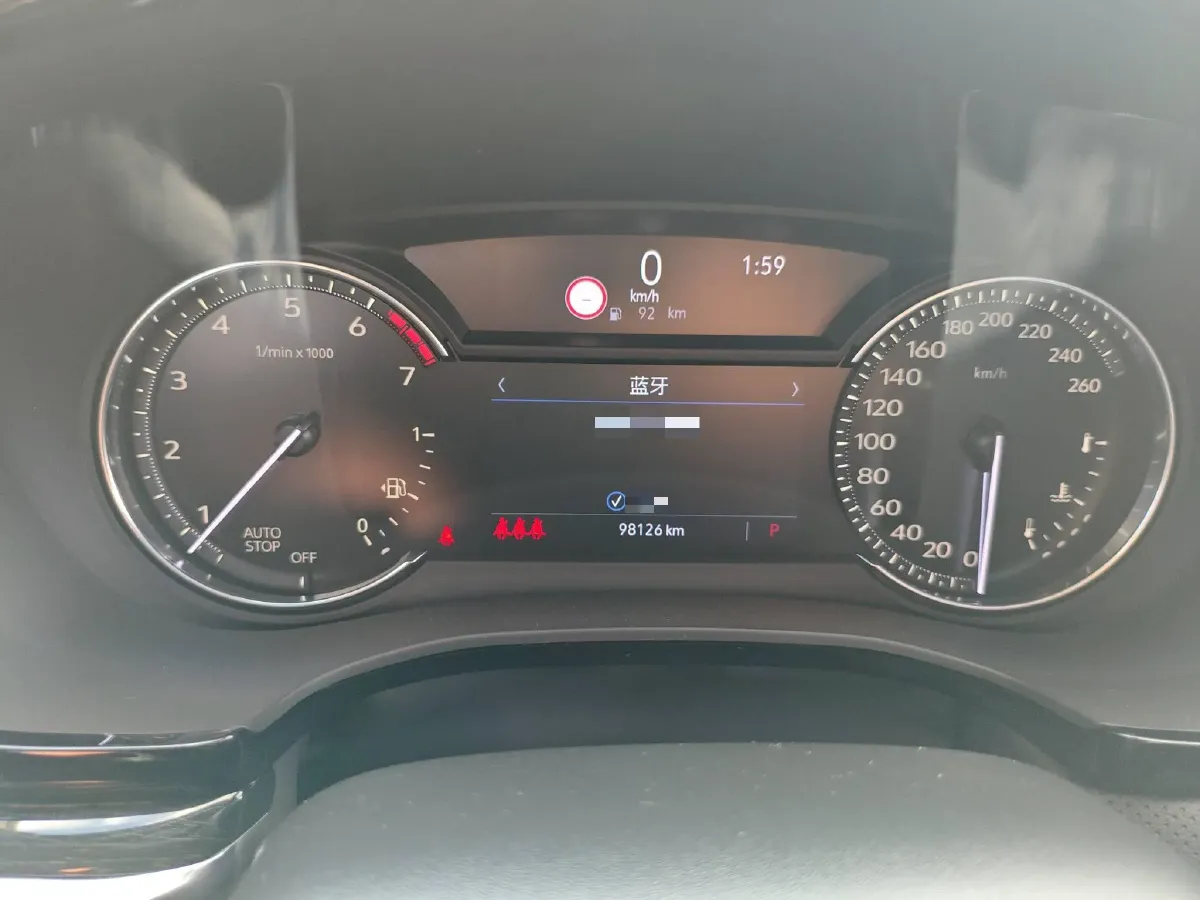 2020 Cadillac XT5 2.0T 237HP L4 9AT,autocango,china used car exporter,china ev exporter,chinese used car exporter,chinese used ev exporter