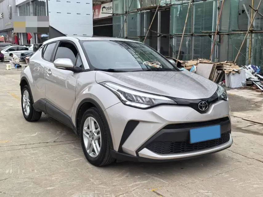 2021 Toyota C-HR 2.0L 171HP L4 CVT,autocango,china used car exporter,china ev exporter,chinese used car exporter,chinese used ev exporter