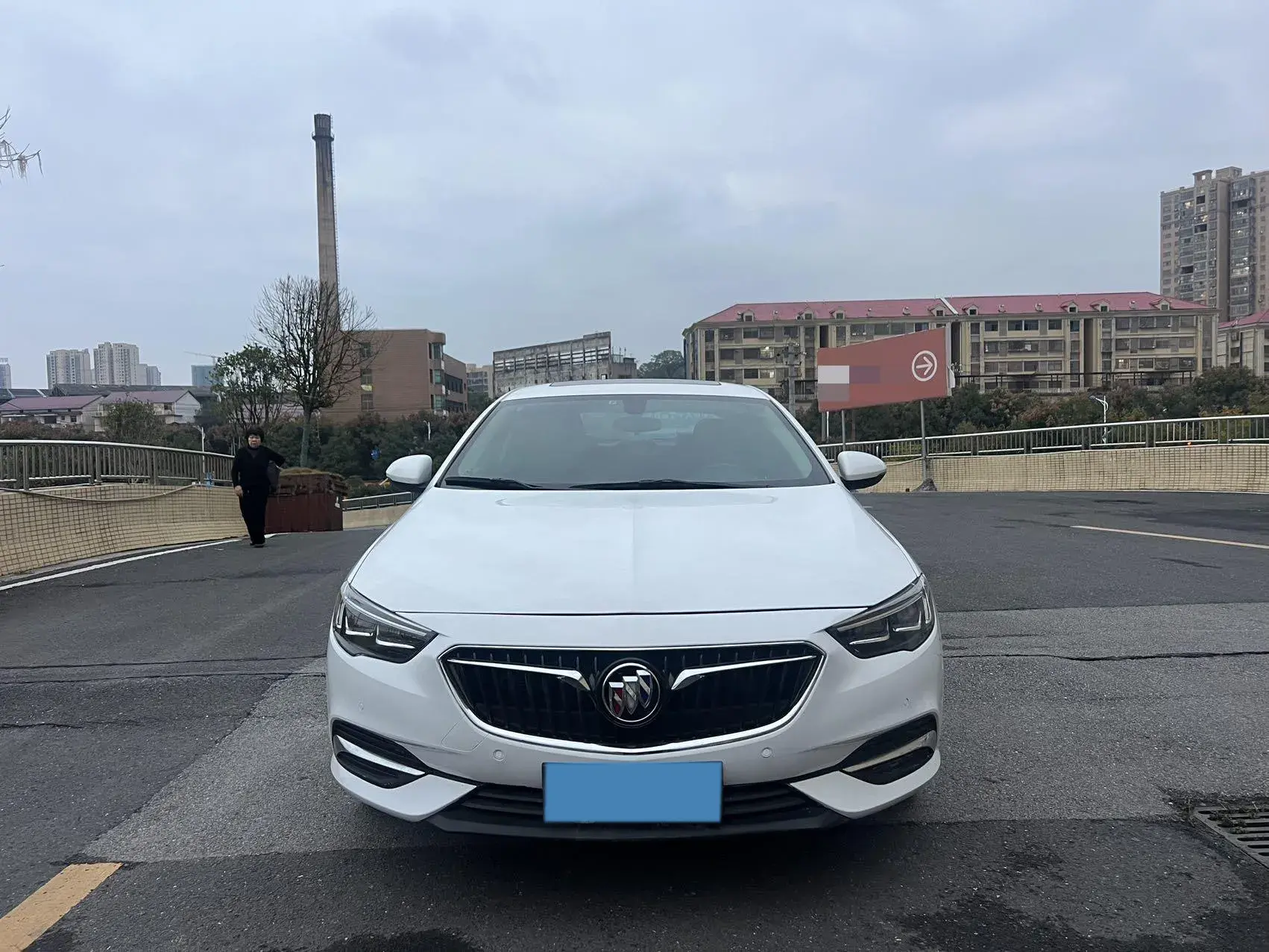 2019 BUICK REGAL thumbnail 2