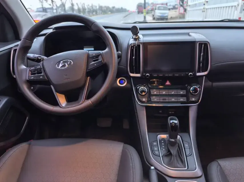 2020 HYUNDAI IX35 thumbnail 4