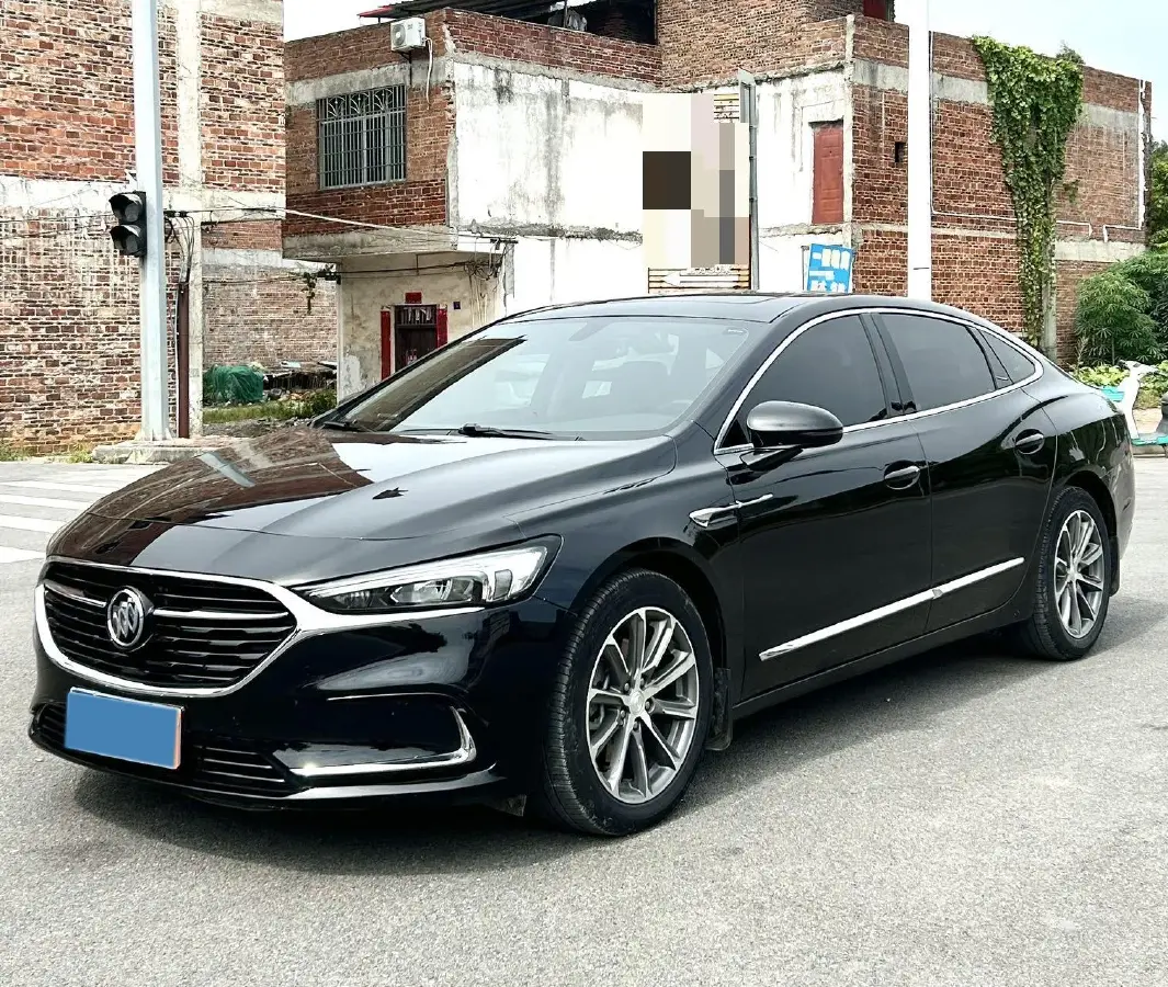 2021 Buick Larcosse 2.0T 237HP L4 9AT