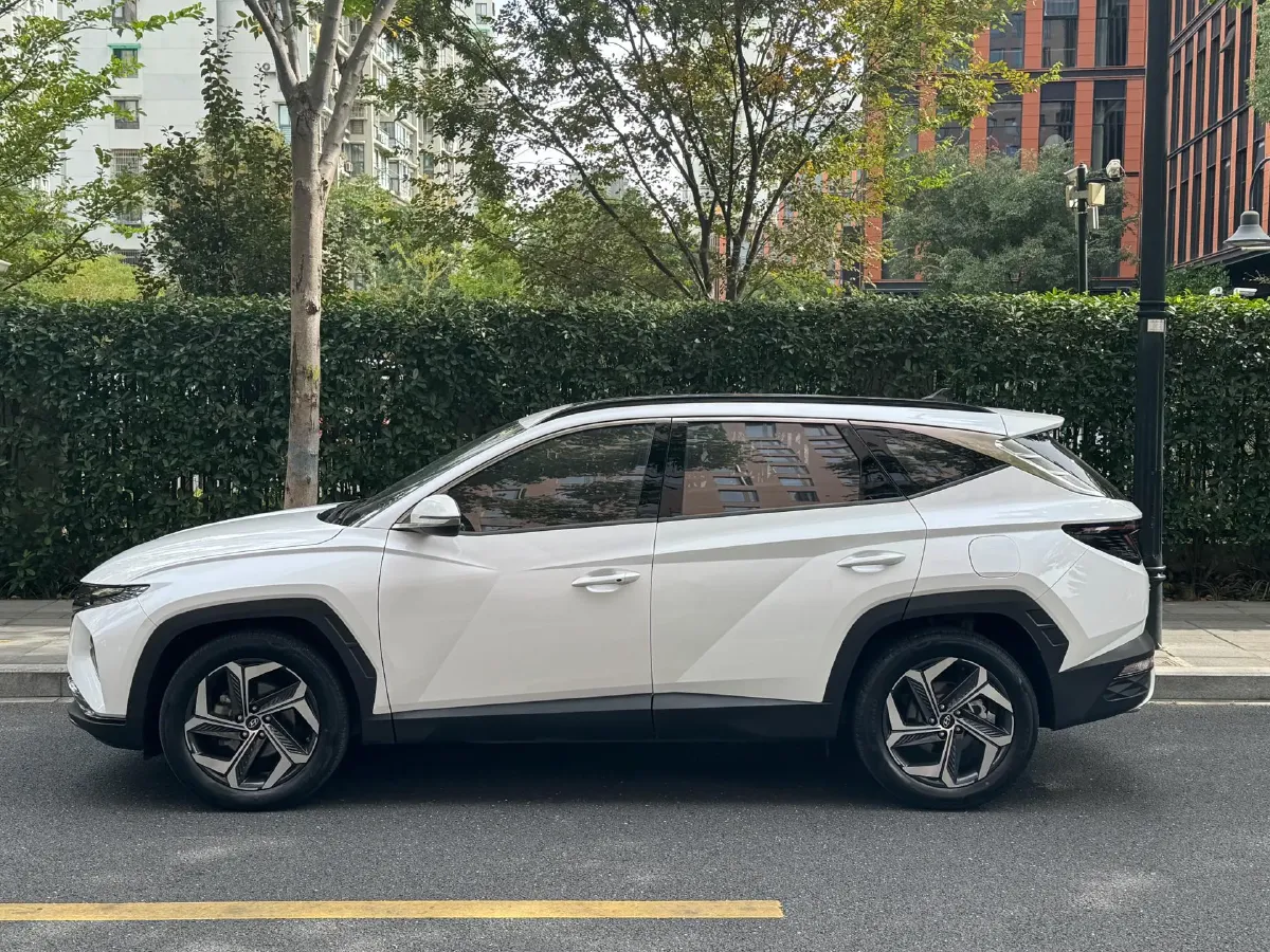 2021 Hyundai Tucson 1.5T 200HP L4 7DCT,autocango,china used car exporter,china ev exporter,chinese used car exporter,chinese used ev exporter