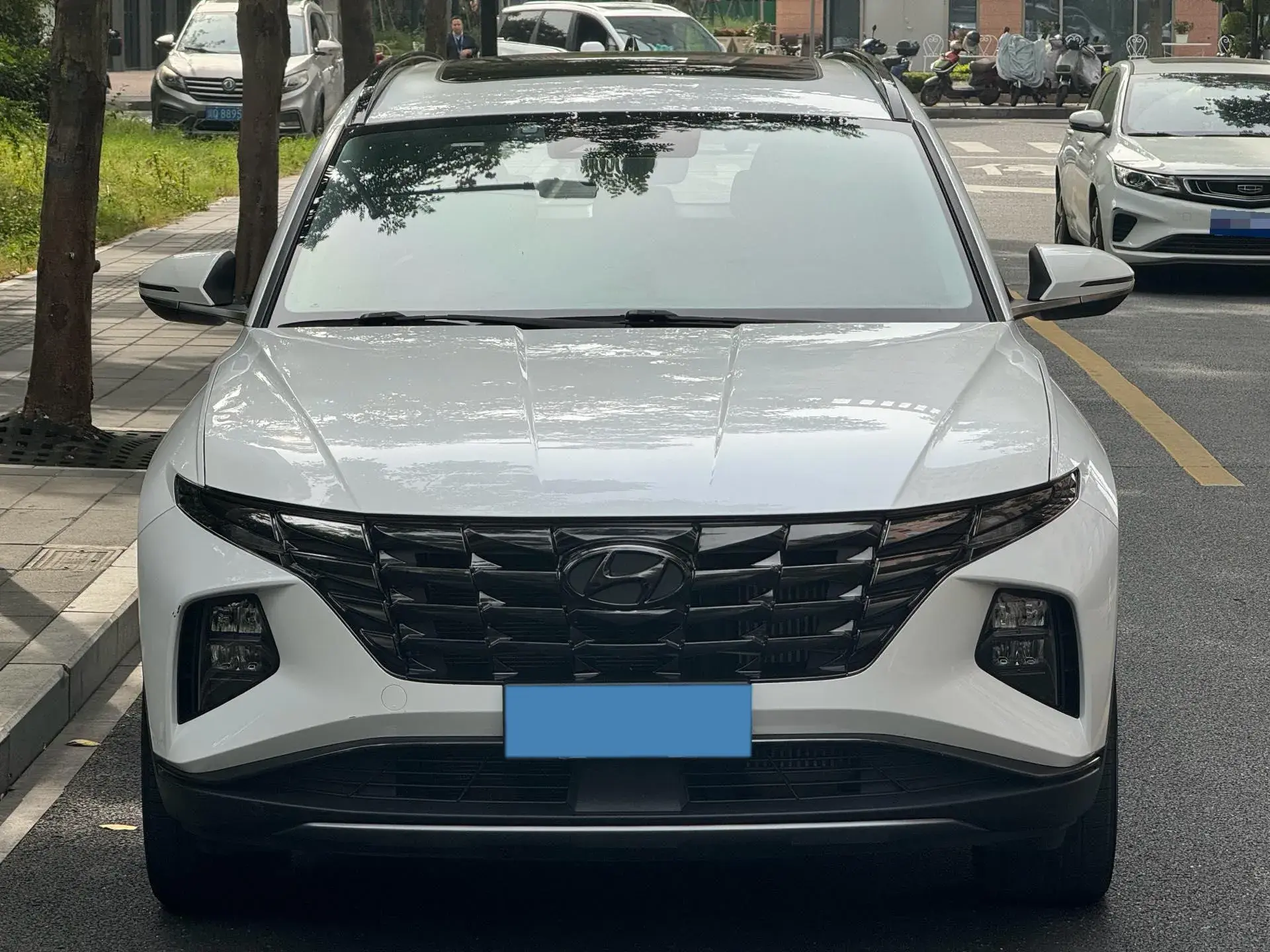 2021 HYUNDAI TUCSON thumbnail 2