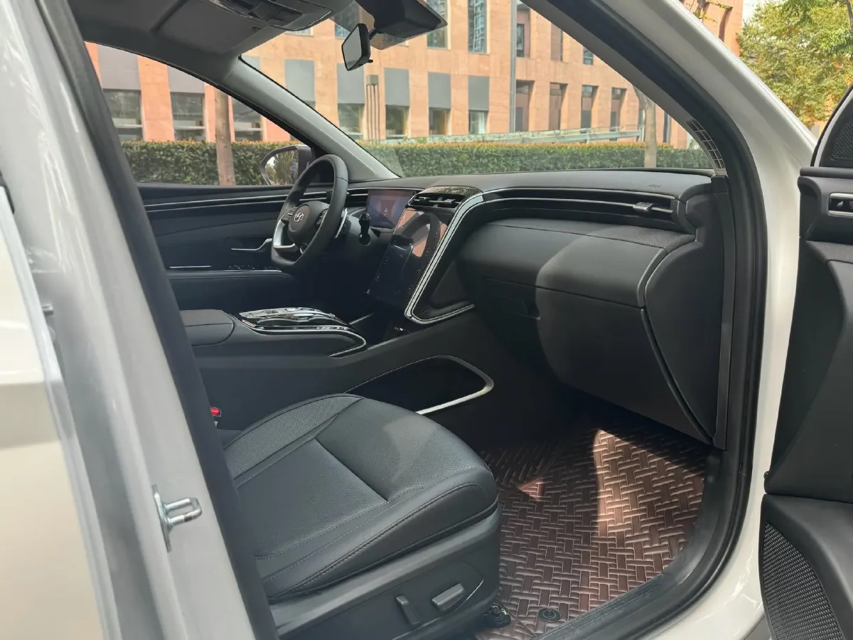 2021 Hyundai Tucson 1.5T 200HP L4 7DCT,autocango,china used car exporter,china ev exporter,chinese used car exporter,chinese used ev exporter