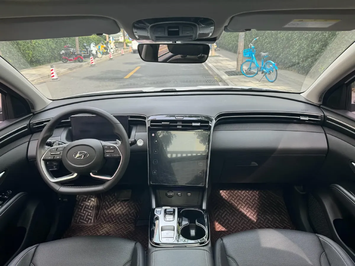 2021 Hyundai Tucson 1.5T 200HP L4 7DCT,autocango,china used car exporter,china ev exporter,chinese used car exporter,chinese used ev exporter